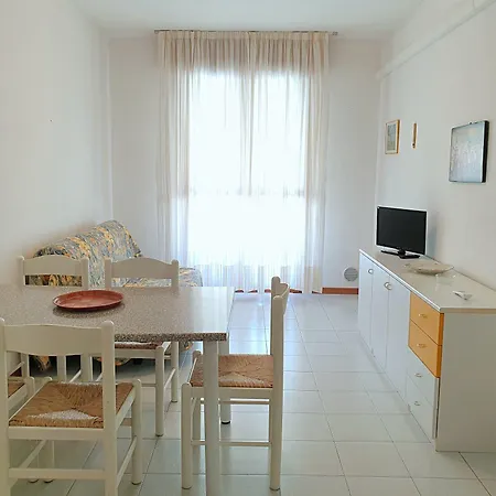 Lovely Flat In Pineda 100m From The Bibione