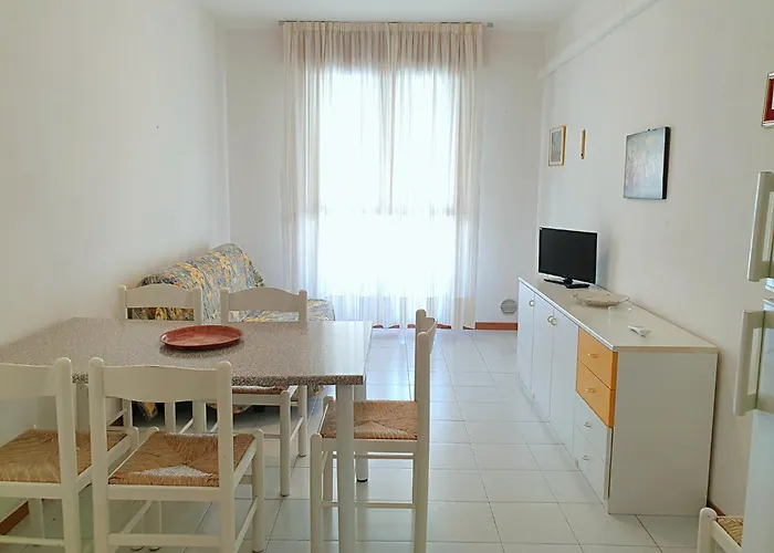 Апартаменты Lovely Flat In Pineda 100m From The Бибионе